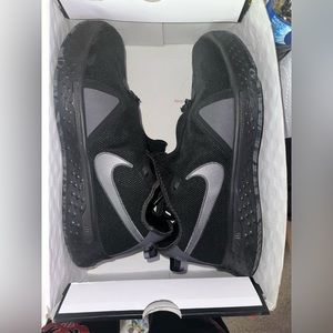 Paul George 4 Basketball shoes